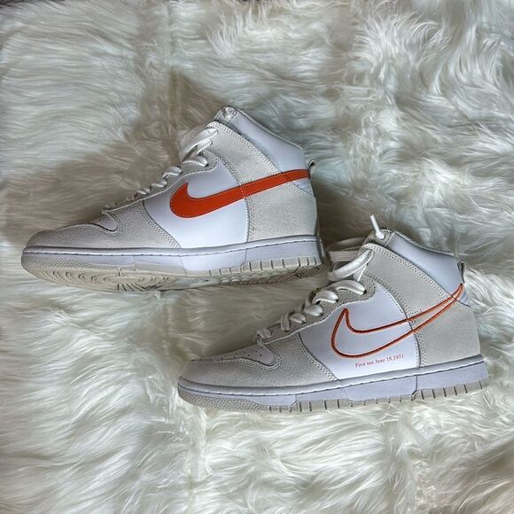 Nike Dunk High SE - White/Orange - Picture 5 of 9